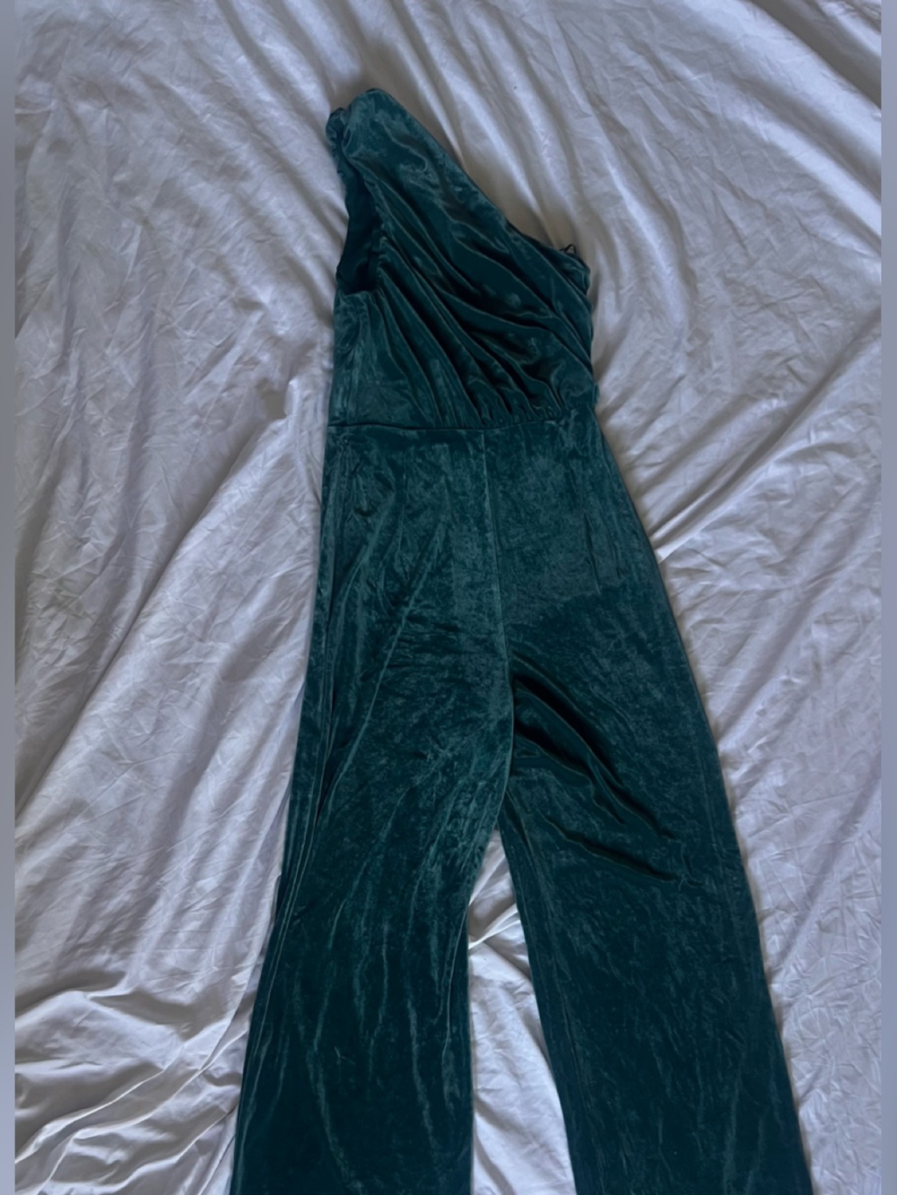 Brand new without tags express crushed velvet teal jumpsuit asymmetrical